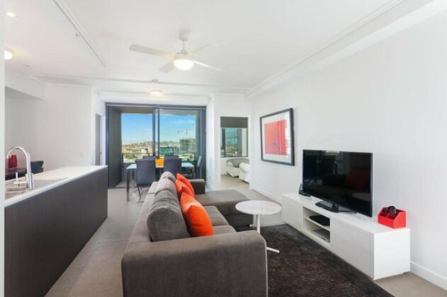 Keeping Cool on Connor - Executive 2BR Fortitude Valley apartment with pool and views - Photo4