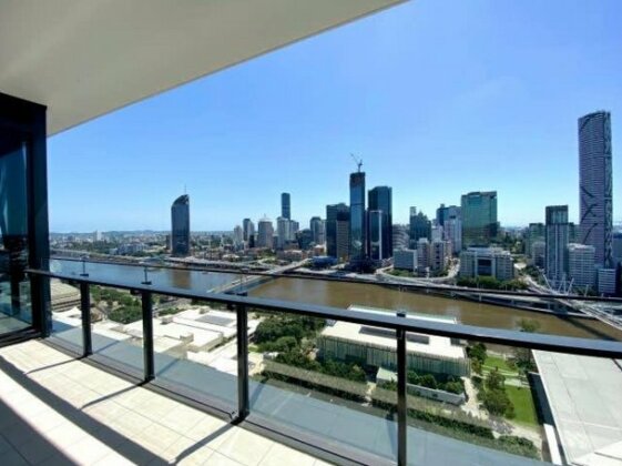 Southbank Riverside Sub Penthouse