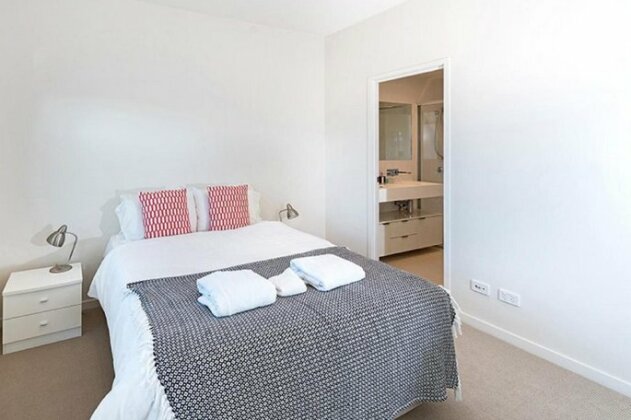 The Princess of Bulimba - Executive 3BR Bulimba Apartment with Large Balcony Next to Oxford St - Photo5