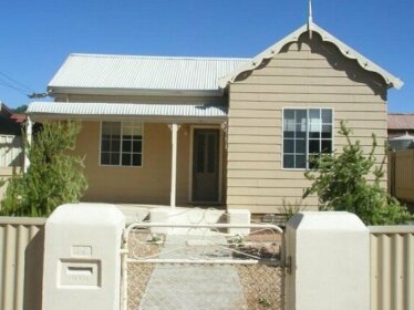 Cosy Cottage Broken Hill