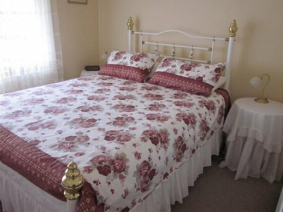 Cottage at Willyama - Photo3