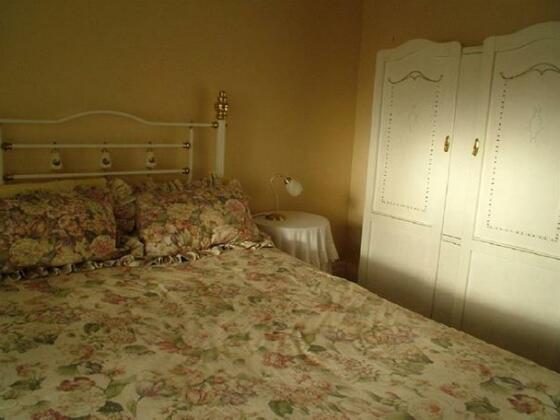 Cottage at Willyama - Photo5