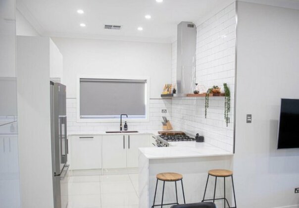 Luxe on Lane - Photo5