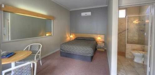 Silver Haven Motor Inn - Photo3