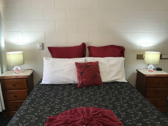 The Lodge Outback Motel - Photo4