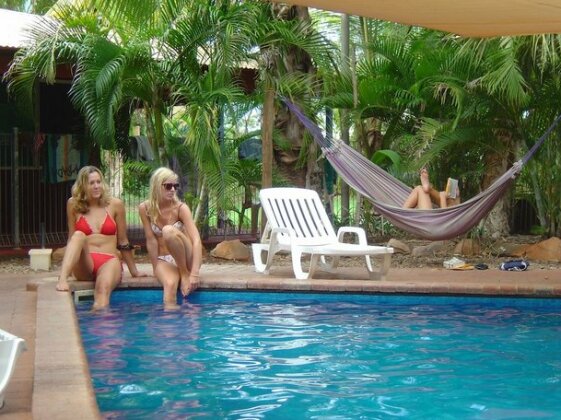 Cable Beach Backpackers - Photo2