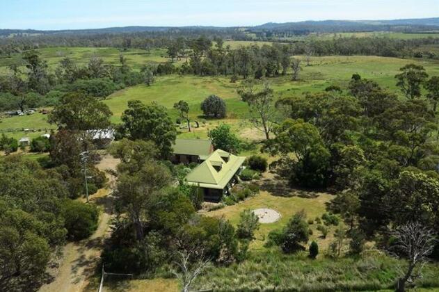 Wind Song Bed & Breakfast - Photo4
