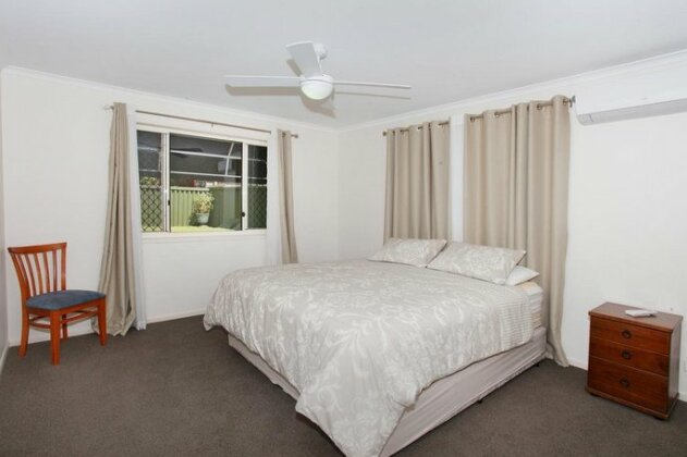 10 Harbour Parade - Photo4