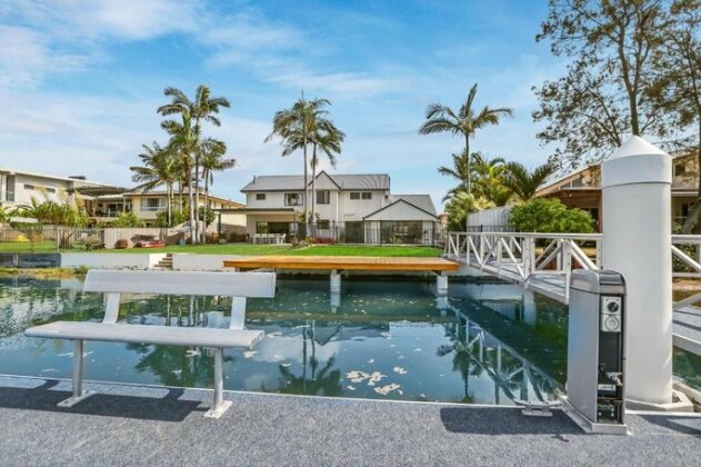 Canal Home Near Mooloolaba - Photo4