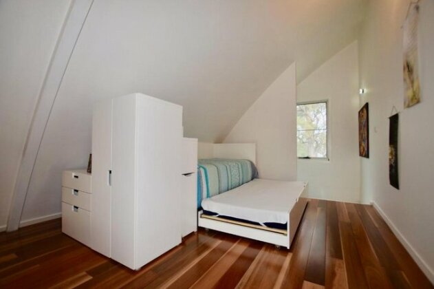 Treetops Eco Loft - Photo2