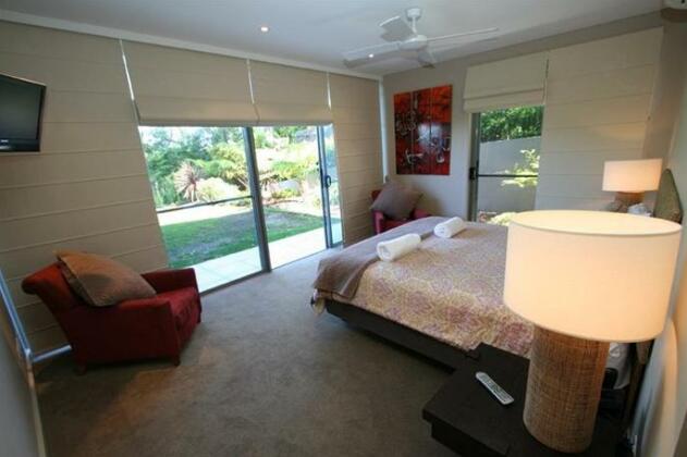 Beach House 1 at Vue - Photo2