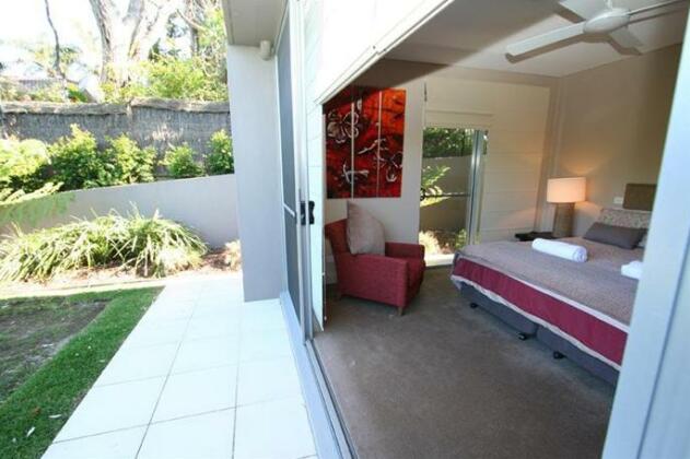 Beach House 1 at Vue - Photo4