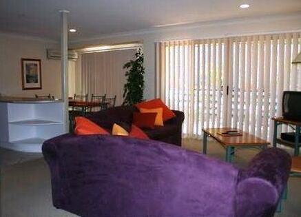 Byron Lakeside Holiday Apartments - Photo2
