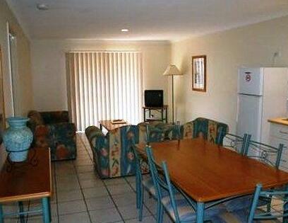 Byron Lakeside Holiday Apartments - Photo3