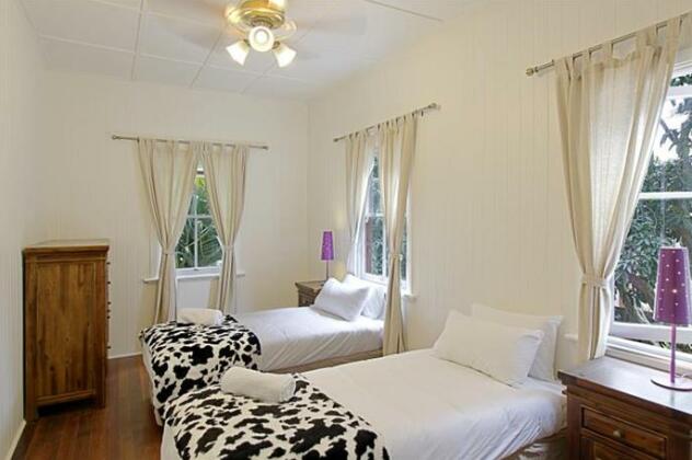 Skye Lodge Byron Bay - Walk to town in 5 minutes - Photo3