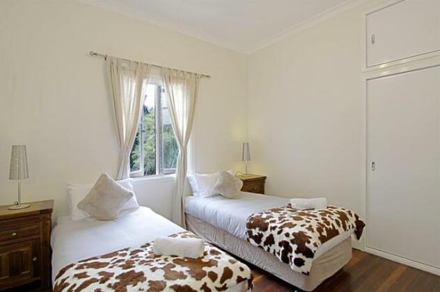 Skye Lodge Byron Bay - Walk to town in 5 minutes - Photo5
