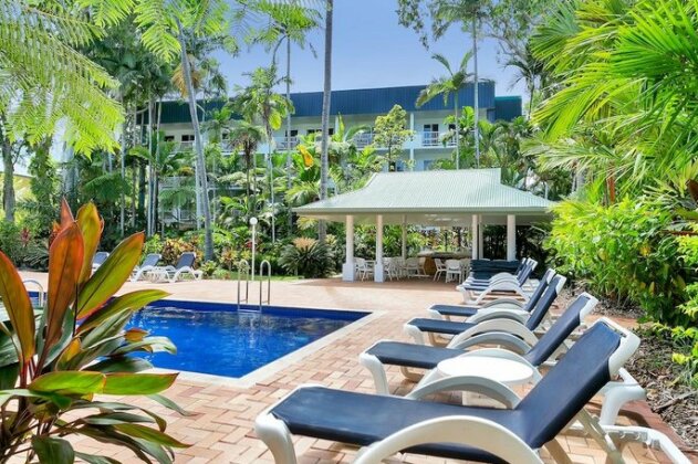 Agincourt Beachfront Apartments - Photo5