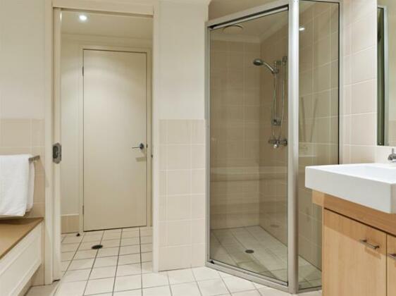 Amphora Resort Cairns - Photo3