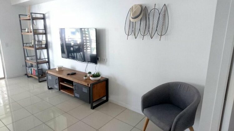 Amphora Resort Luxury Private Apts - Photo5