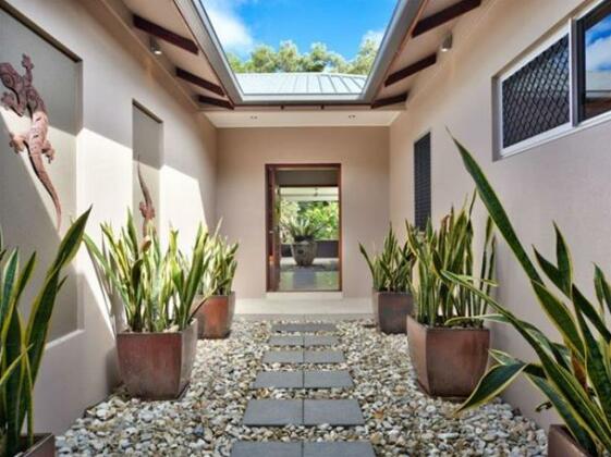 Bamboo 21 @ Palm Cove - Photo3