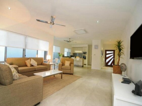 Beach Retreat @ Palm Cove - Photo2