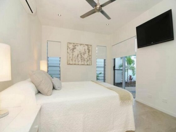 Beach Retreat @ Palm Cove - Photo4