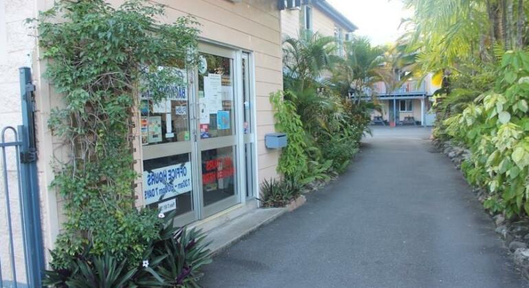 Castaways Backpackers Cairns - Photo2