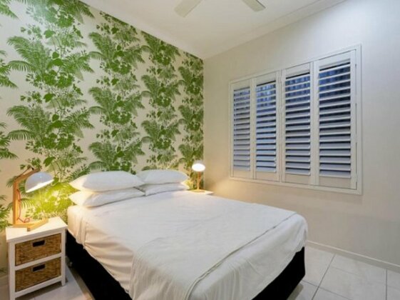 Castaways @ Palm Cove - Photo4