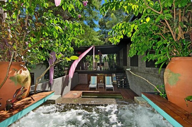 CELADON Holiday House - Photo2