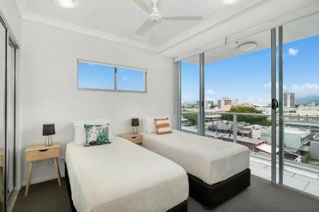 Centrepoint Apartments Cairns - Photo2