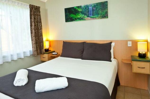 Ellis Beach Oceanfront Bungalows - Photo3