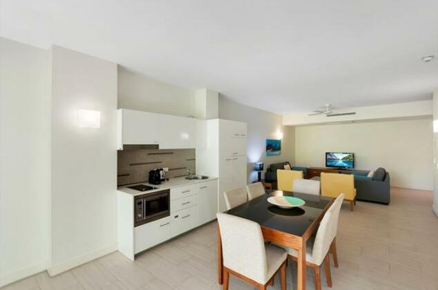 Elysium The Drift Apartment - Photo4