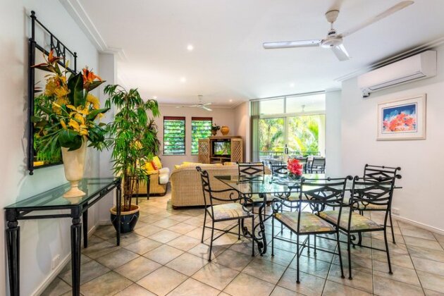 Oasis 8 Paradise at Palm Cove - Photo2