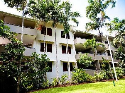 Oasis at Palm Cove - Photo5