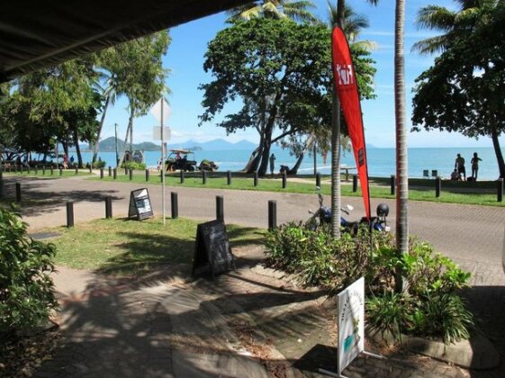Palm Cove Haven Apartment - Photo3