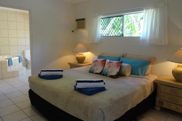Palm Cove Holiday House - Photo3