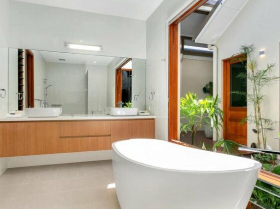 PALM COVE/Winning Figtree Tropical Villas - Photo4