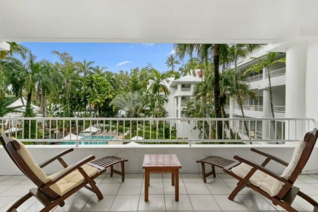 Poolside Apt In Alamanda Beachfront Resort 55 - Photo2
