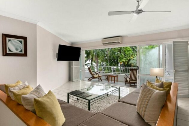 Poolside Apt In Alamanda Beachfront Resort 55 - Photo5