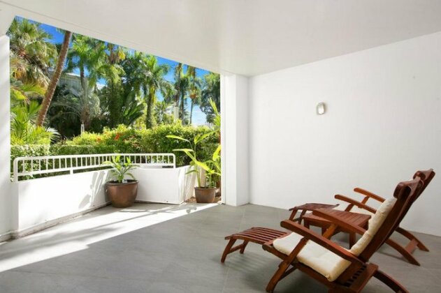Poolside Apt In Alamanda Beachfront Resort 62 - Photo4