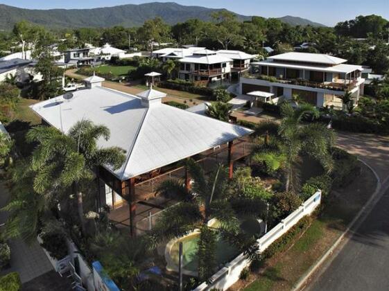 Reeflections Holiday Villas