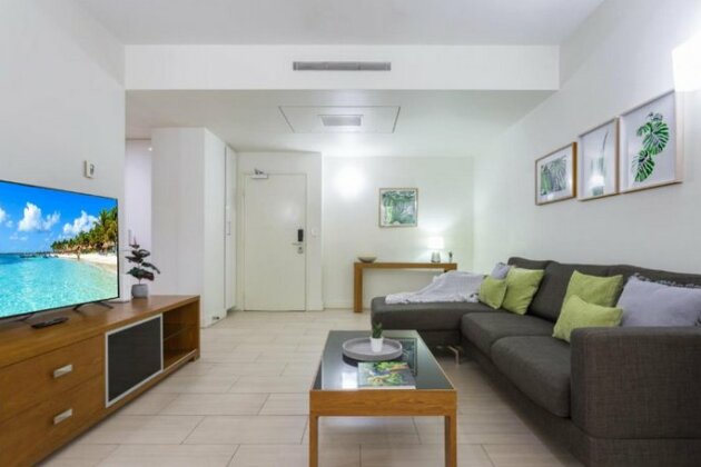 Relax in Palm Cove - Photo4