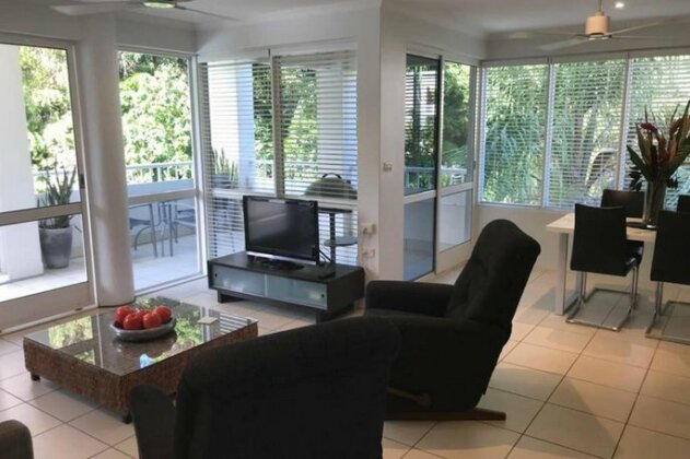 Secluded tropical apartment - Photo2