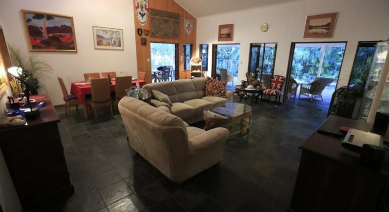 South Pacific Bed & Breakfast - Photo2