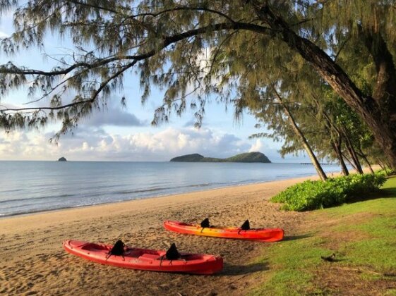 Villa Beach Palm Cove - Photo2