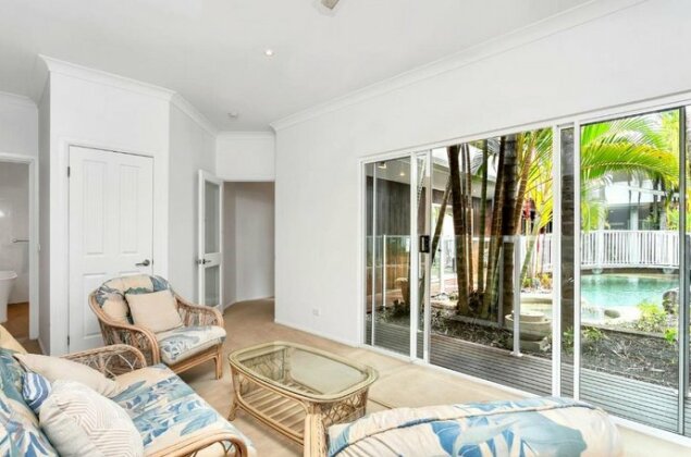 Villa Nautica @ Palm Cove - Photo5