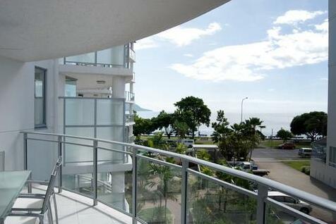 Vision Apartments Cairns - Photo5