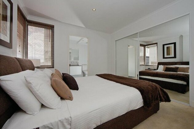 Accommodate Canberra - Northbourne Executive Apartments - Photo2