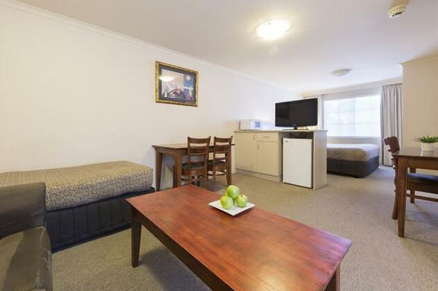 Canberra Parklands Central Apartment Hotel - Photo3