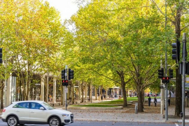 Highgate Executive Apartment City Walk Canberra - Photo4